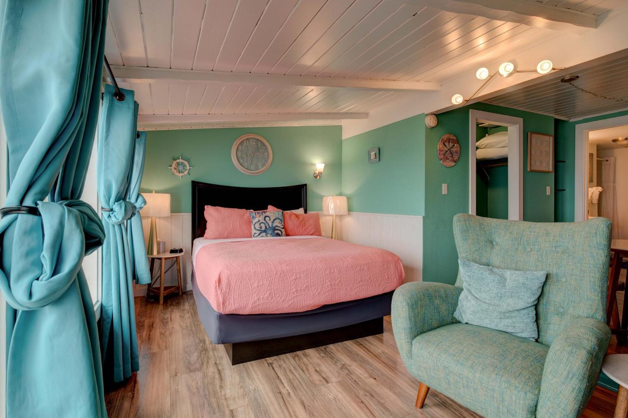 Moolack Shores Inn นิวพอร์ต ห้อง รูปภาพ